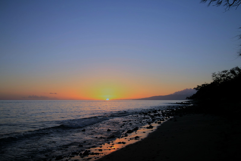 FEB 10 2013
Sunset, Maui Hi
Papalaua Beach